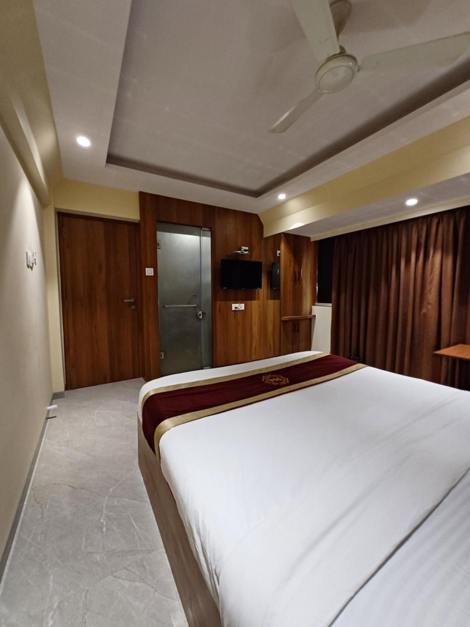 Hotel Ratna Mahal 뭄바이 외부 사진