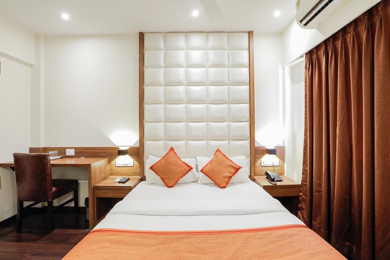 Hotel Ratna Mahal 뭄바이 외부 사진