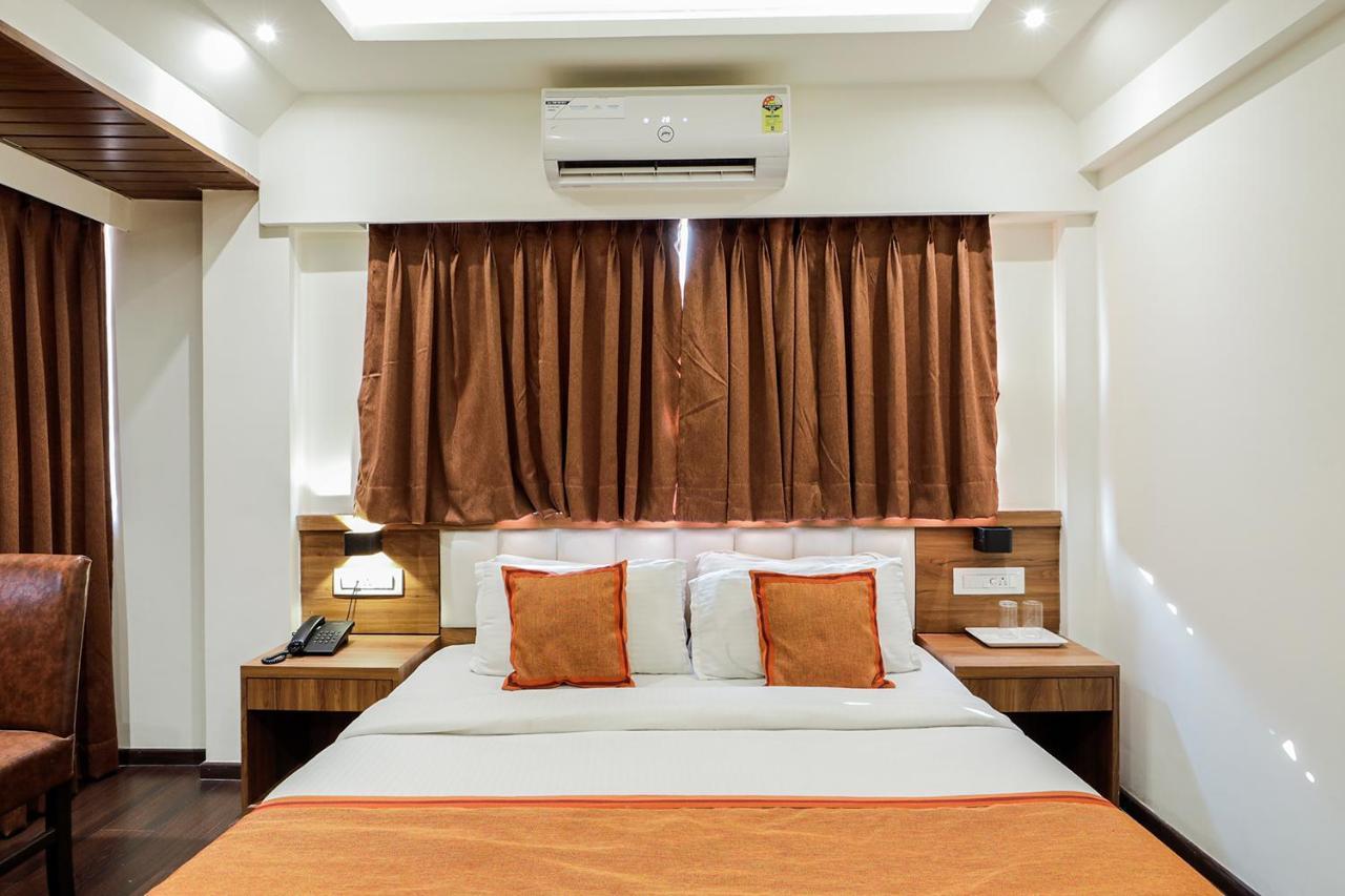 Hotel Ratna Mahal 뭄바이 외부 사진
