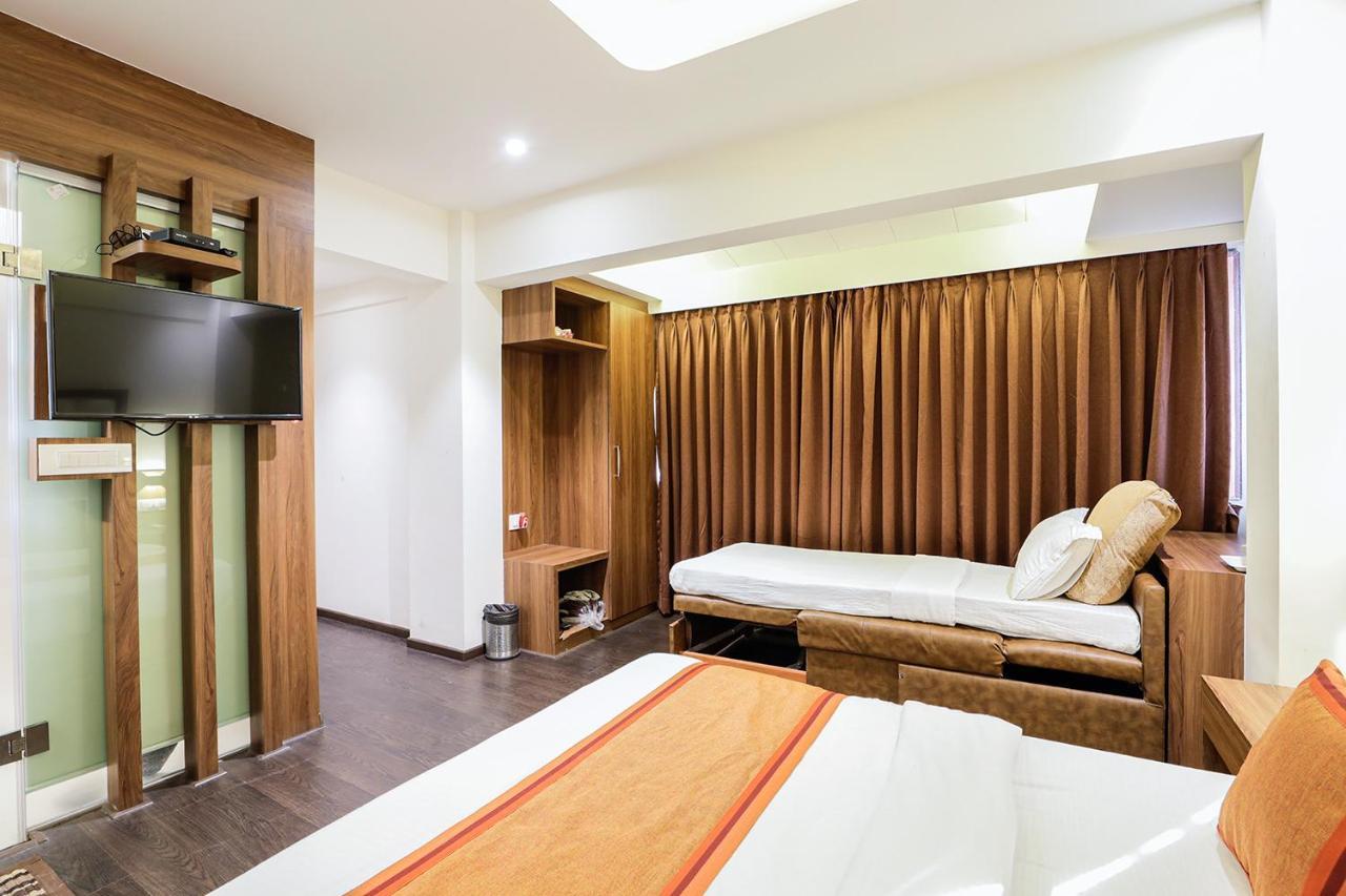 Hotel Ratna Mahal 뭄바이 외부 사진